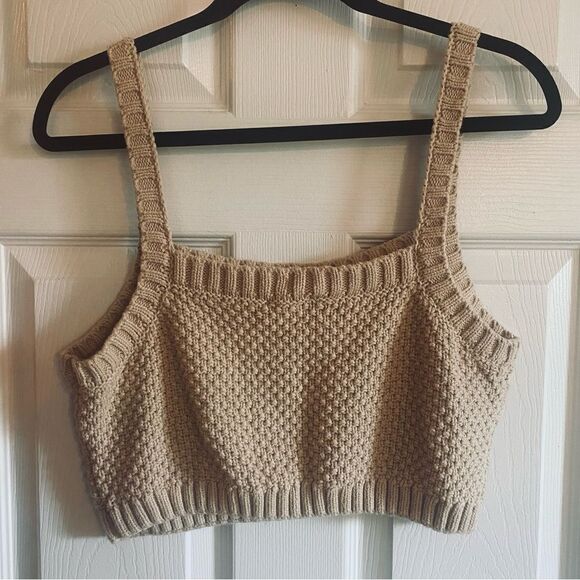 Current Air Cropped Sweater Tank - Picture 3 of 6